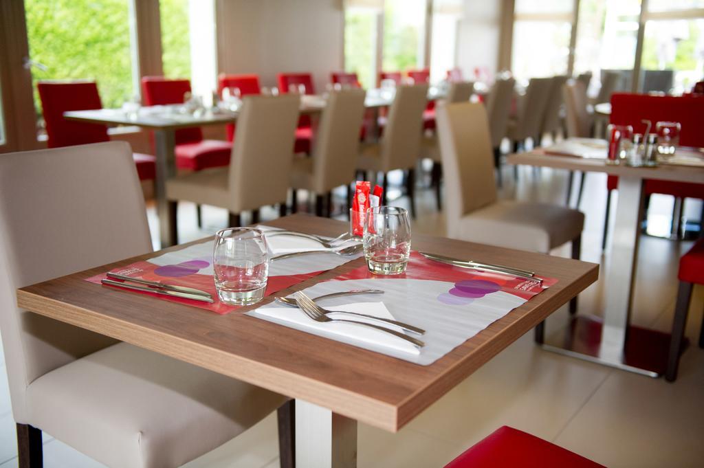 Campanile Reims Ouest - Tinqueux Hotel Bagian luar foto
